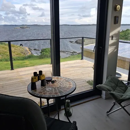 Fjordhytte-24 Feriehus *