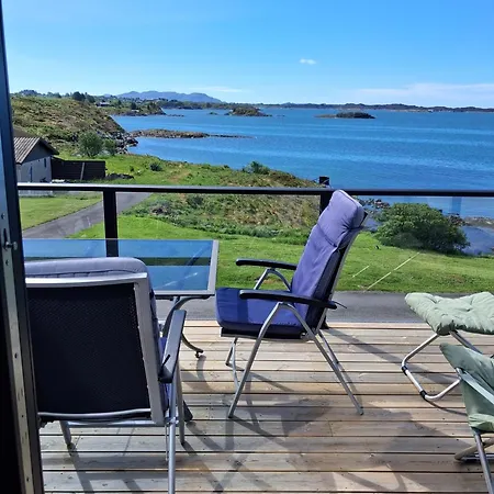 Feriehus Fjordhytte-24 *